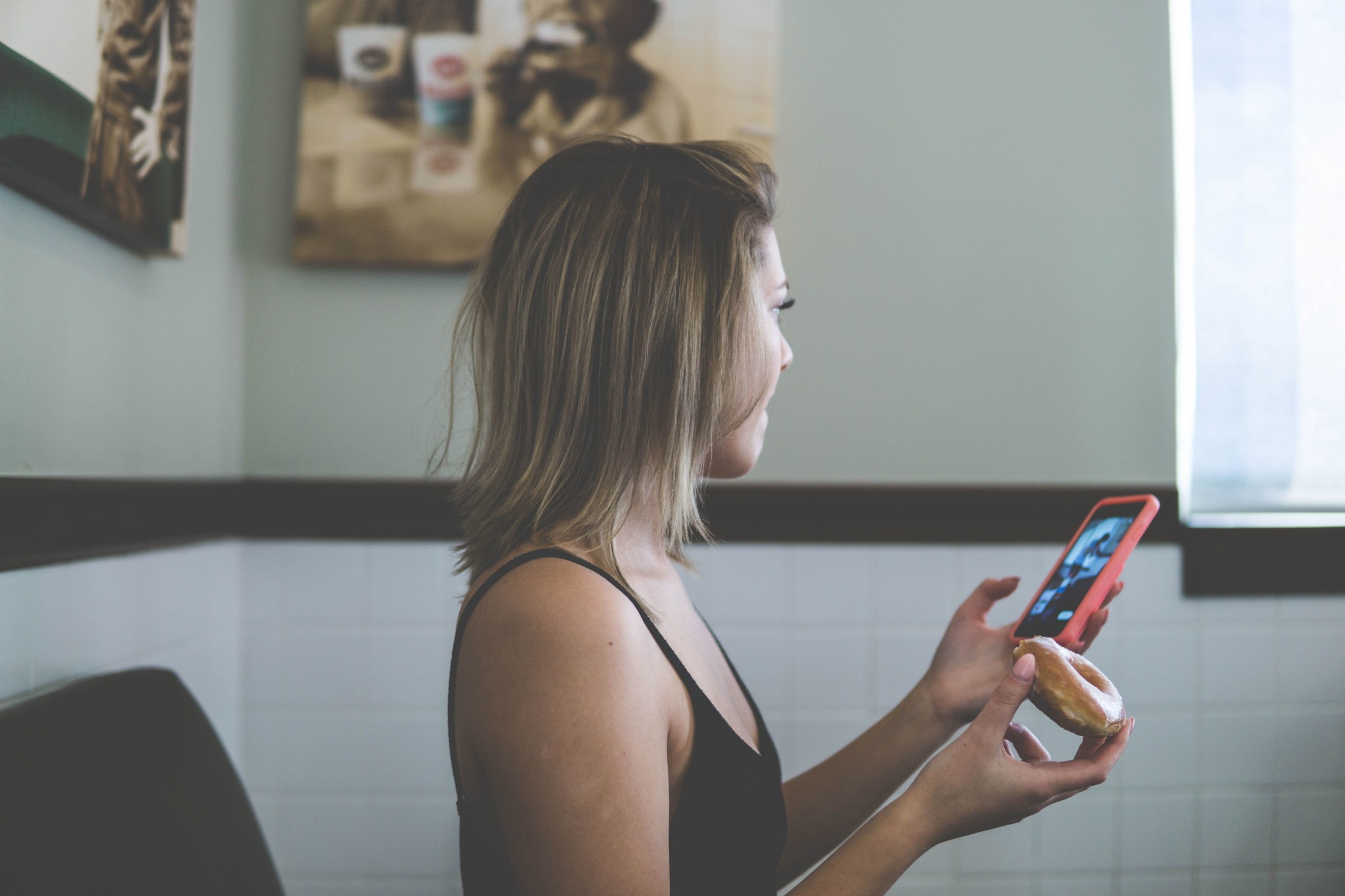 Suiker is ongezond, dus intuitief eten is ongezond, toch? Meer in deze podcast! Suiker is ongezond, dus intuitief eten is ongezond, toch? Meer in deze podcast!